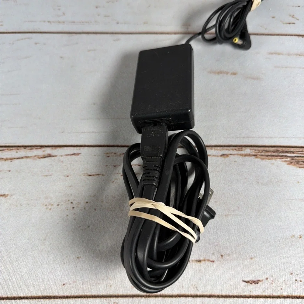 Sony PSP Charger OEM AC Adapter 1000 2000 3000 Used